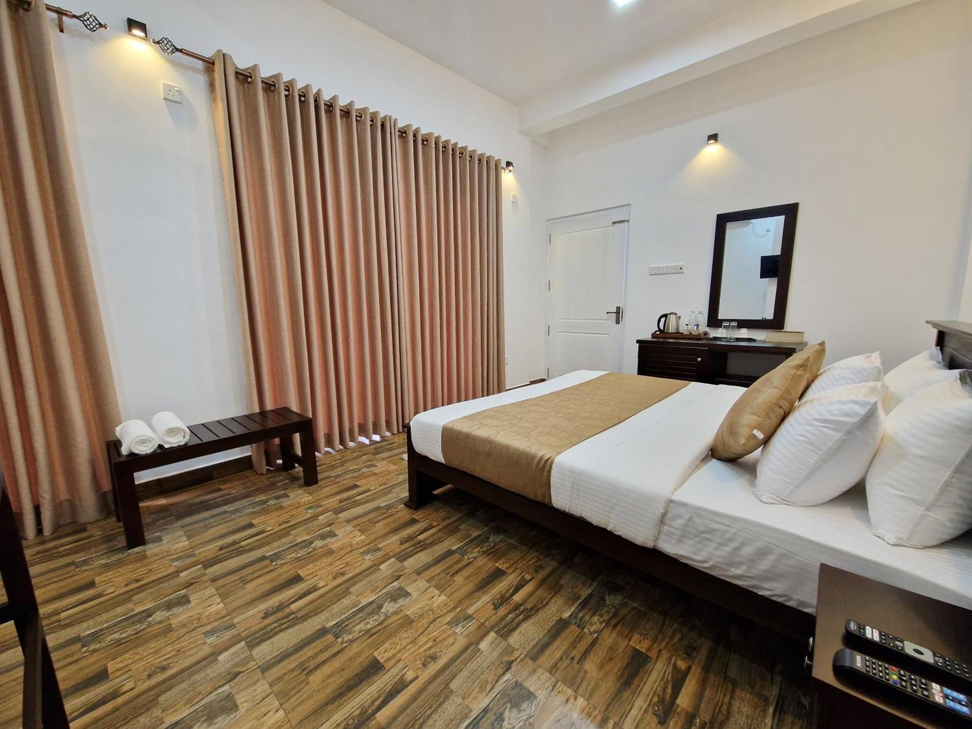 Villa Sole Kandy Esterno foto
